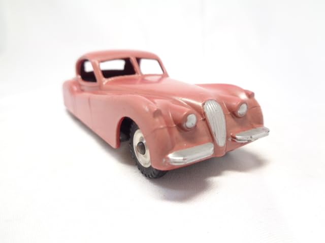 Amazon.co.jp: DINKY TOYS 157 JAGUAR XK120 COUPE Dinky Jaguar XK120